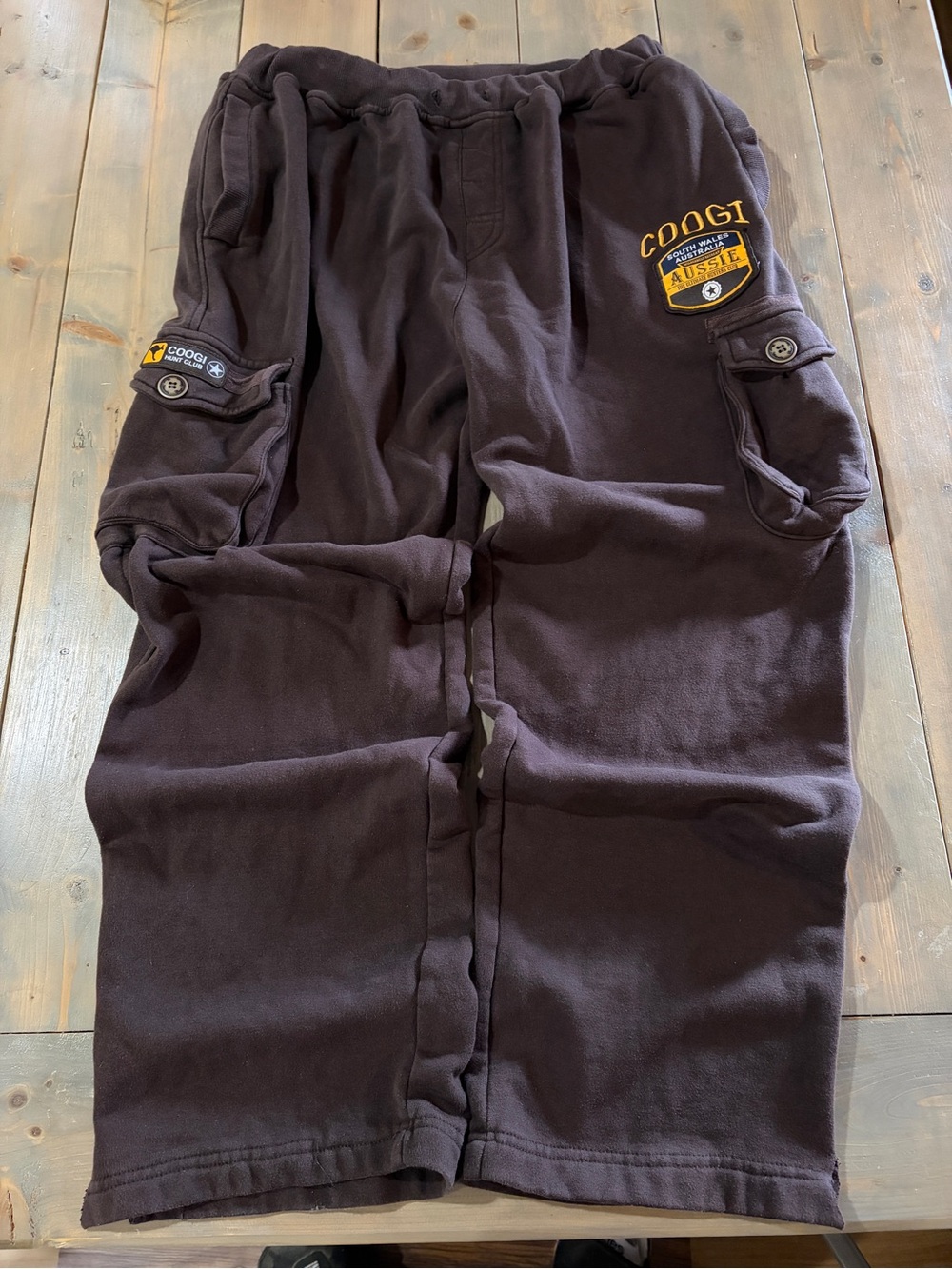 COOGI Hunt Club Men's Brown Sweatpants with Gold Patch Accents